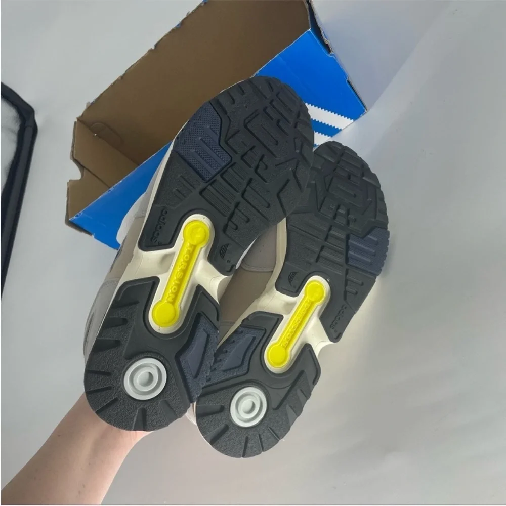 ADIDAS NWT ORIGINALS NWT ZX 4000 W SNEAKER ATHLETIC GRAY BLUE SHOES 6.5 - Picture 6 of 6